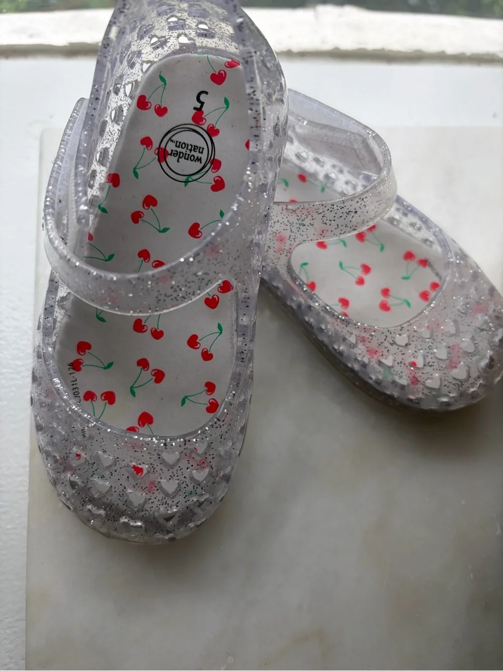 Wonder Nation Clear Glitter Cherry Mary Jane Kids Shoes - White/Clear